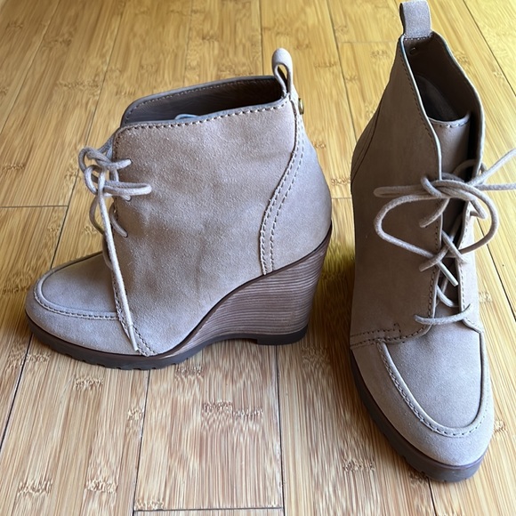 Michael Korr Ankle Boot -Size 37 (7) - Picture 3 of 9